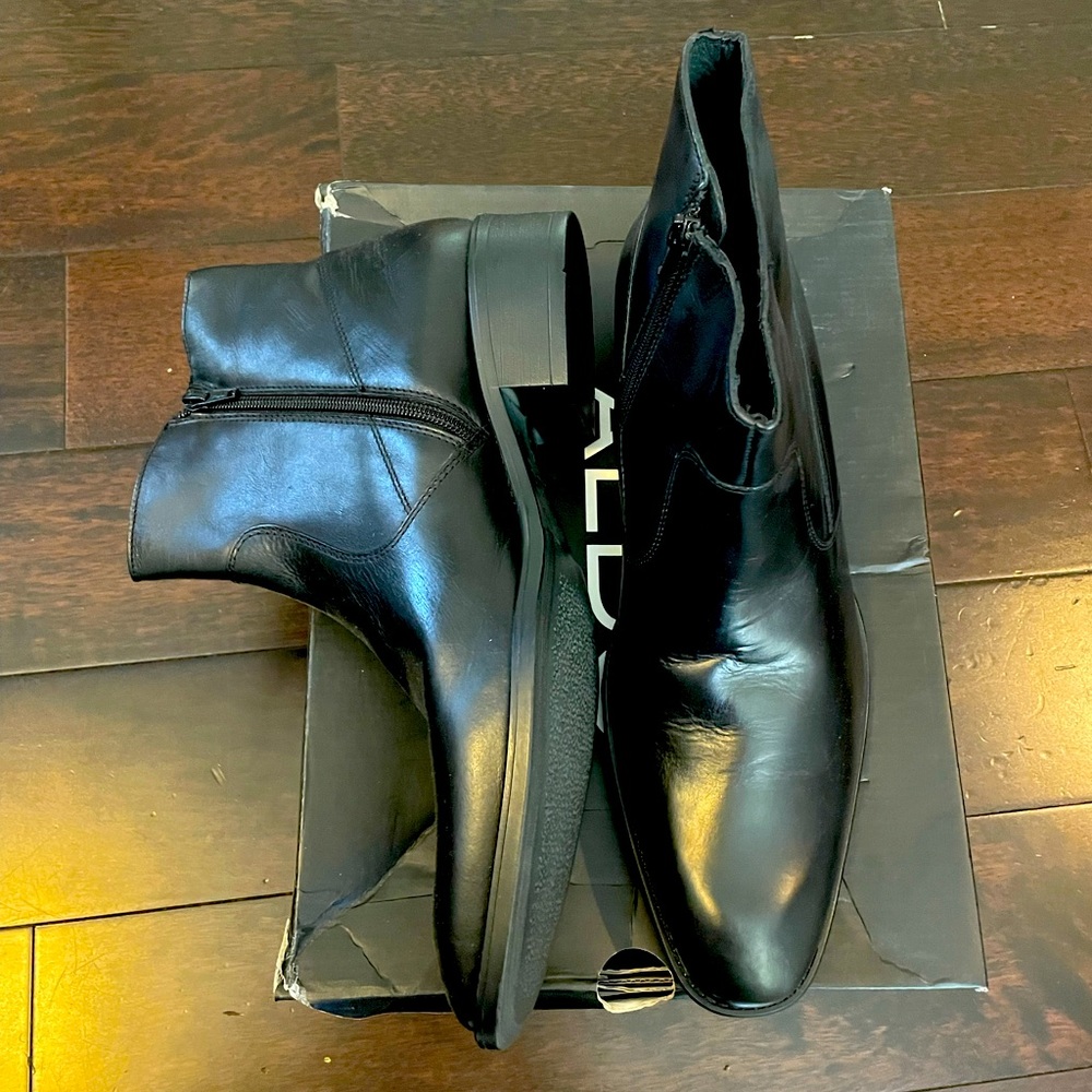Brand new aldo boots black